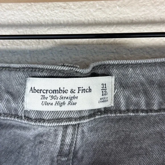 Abercrombie ‘90s Straight Ultra High Rise Jeans Grey Wash 30 / 12 J15 - Picture 10 of 10